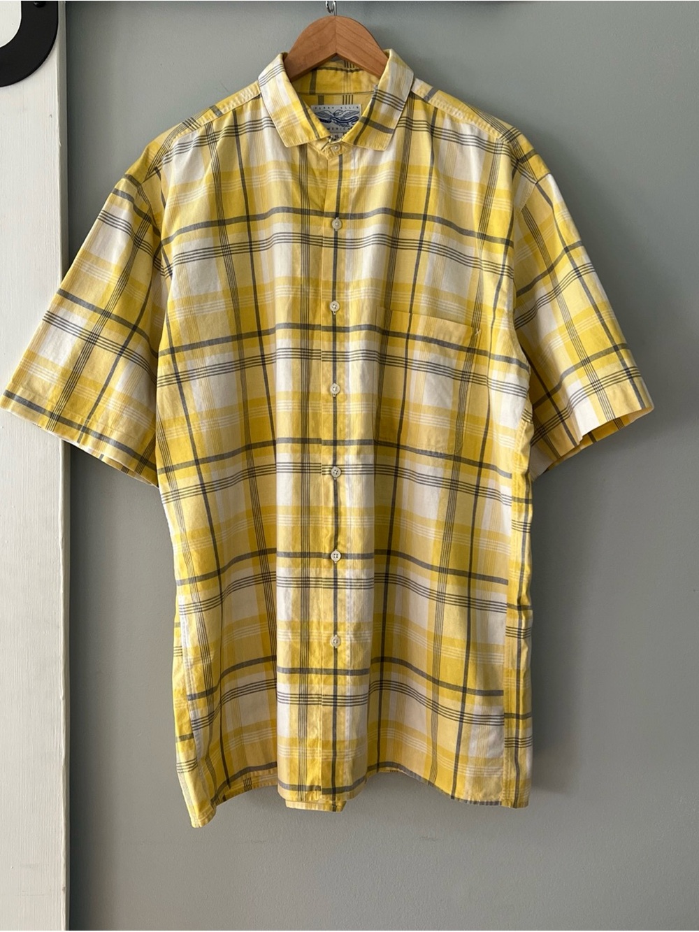 Vintage Perry Ellis America Men’s XL Yellow White Gray Plaid SS Button Up Shirt